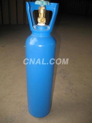 專業(yè)生產(chǎn)7升氧氣瓶與氮氣瓶——山東省建設(shè)高壓容器有限公司產(chǎn)品解析